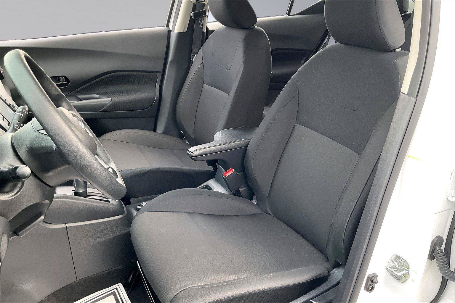 Certified 2025 Nissan Kicks Play S FWD image 25