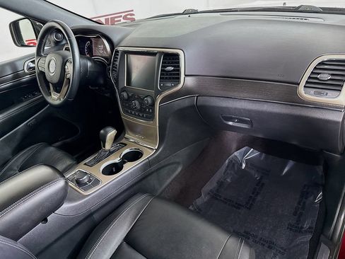 Used 2017 Jeep Grand Cherokee Limited AWD/4WD image 34