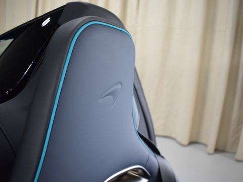 New 2025 McLaren Artura Spider image 35