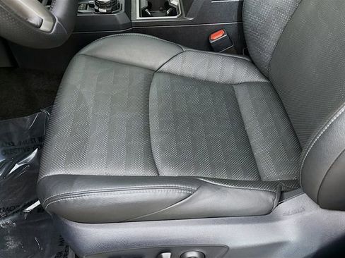 Used 2024 Toyota Tacoma TRD Sport image 19