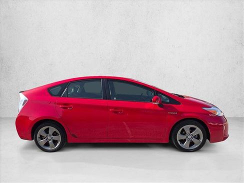 Used 2015 Toyota Prius Persona Series FWD image 4