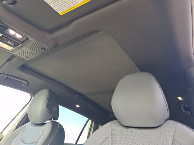 New 2026 Volkswagen Tiguan SE R-Line FWD image 7