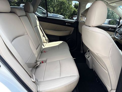 Used 2018 Subaru Outback 2.5i Limited AWD/4WD image 20