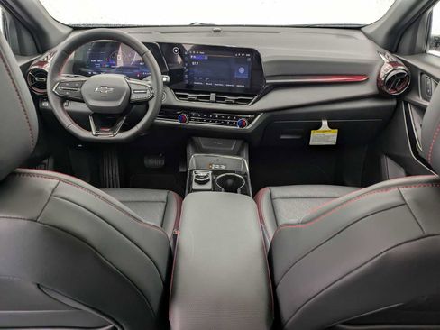 New 2026 Chevrolet Equinox RS w/ Convenience Package III AWD/4WD image 16