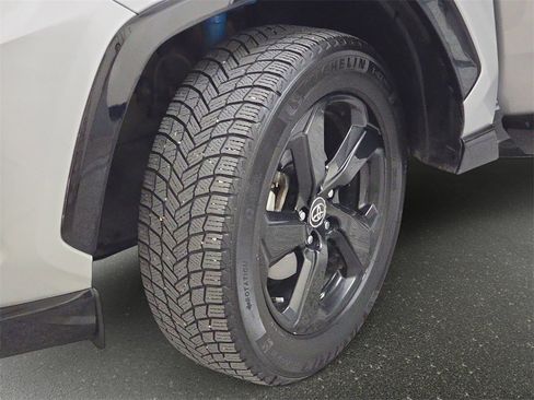 Used 2020 Toyota RAV4 XSE image 36