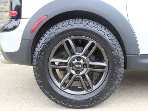 Used 2011 MINI Cooper Clubman S image 28