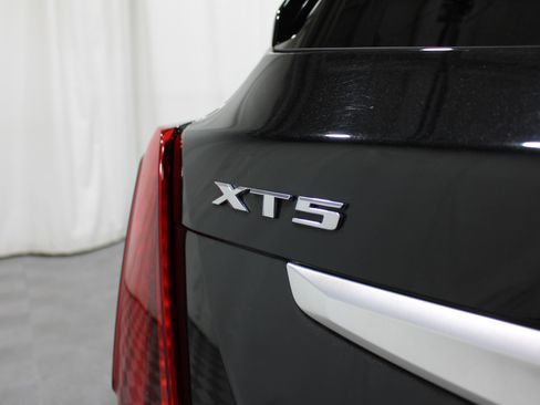 Certified 2023 Cadillac XT5 Luxury AWD/4WD image 27