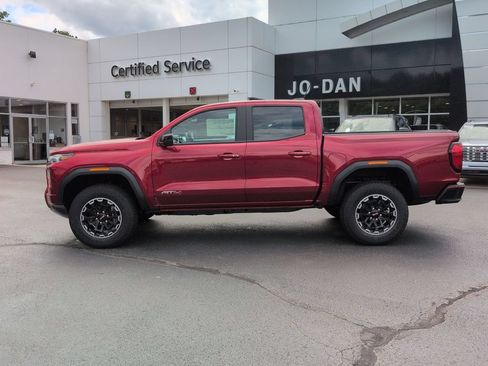 New 2026 GMC Canyon AT4 w/ Technology Plus Package AWD/4WD image 8