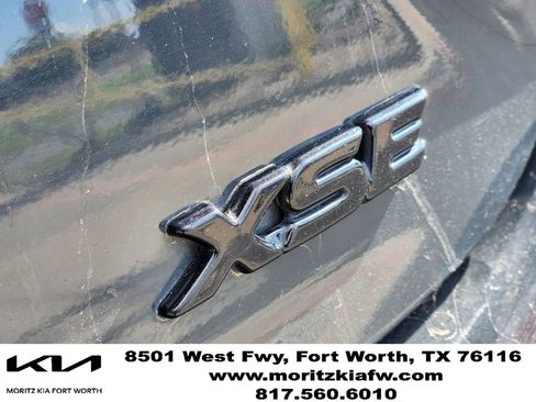 Used 2025 Toyota Camry XSE FWD image 11