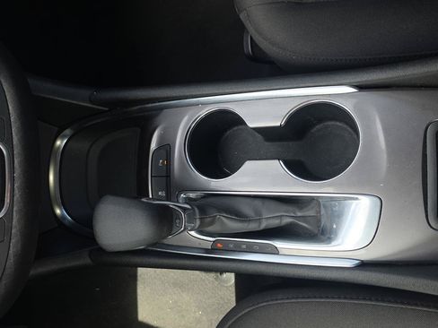 Used 2022 Chevrolet Malibu LS w/ Driver Confidence Package II FWD image 13
