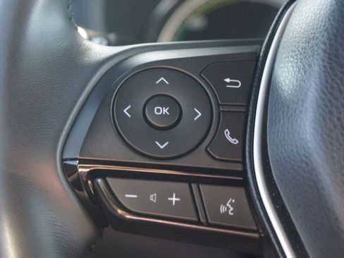 Used 2024 Toyota Venza Nightshade image 10