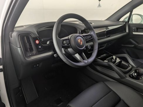 New 2026 Porsche Cayenne image 4