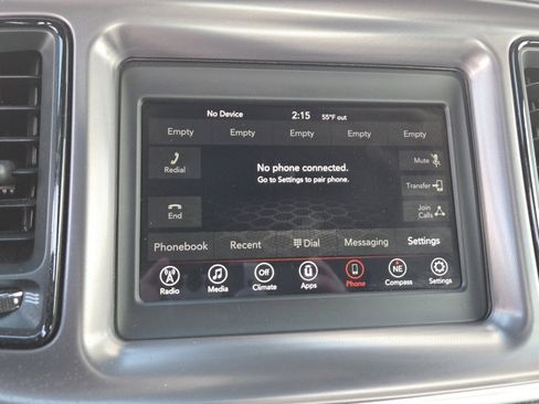 Used 2019 Dodge Challenger SXT w/ Blacktop Package image 4