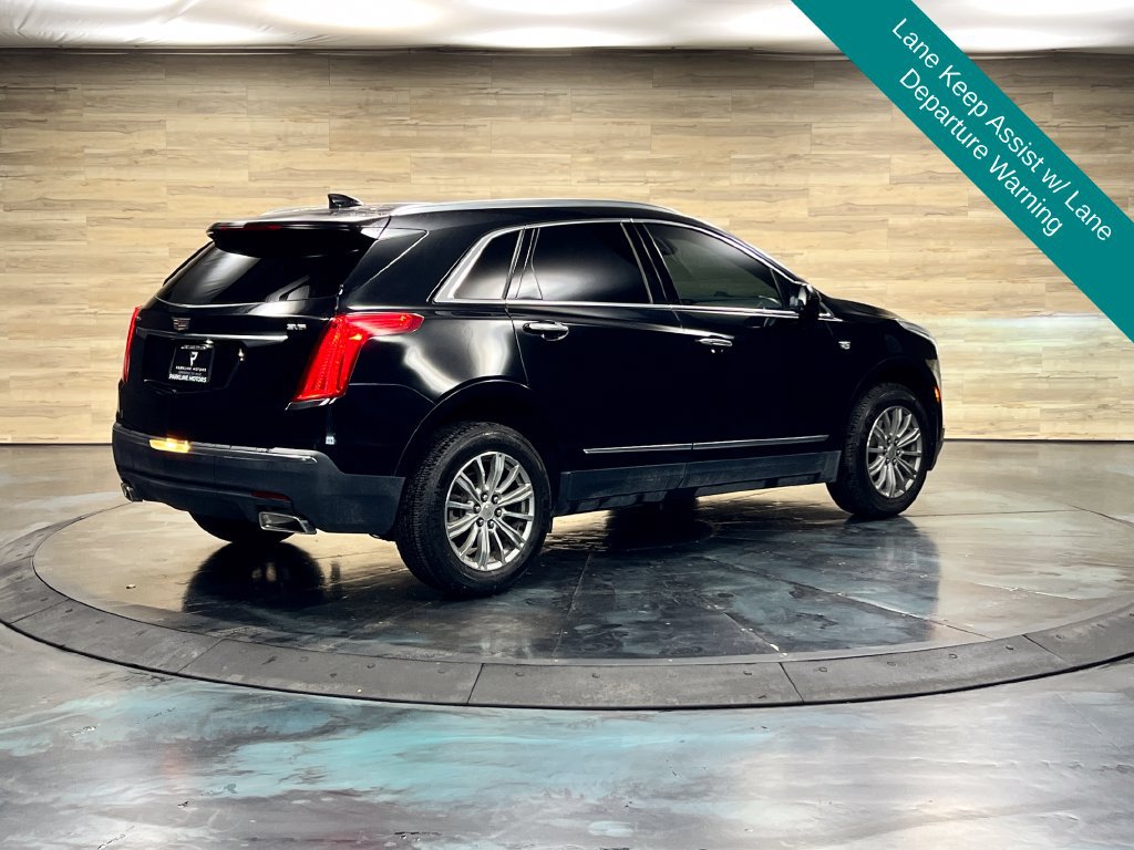 Used 2017 Cadillac XT5 Luxury w/ Driver Awareness Package FWD image 14