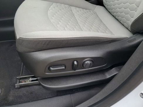 Used 2020 Chevrolet Equinox LT AWD/4WD image 27