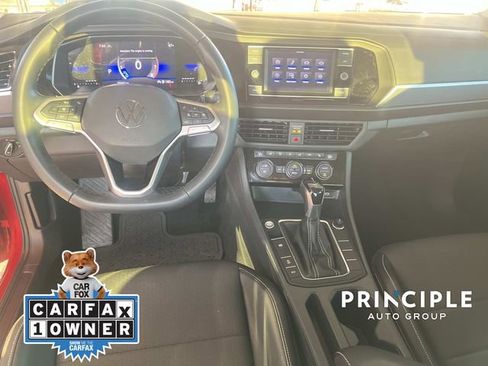 Certified 2023 Volkswagen Jetta SE image 27