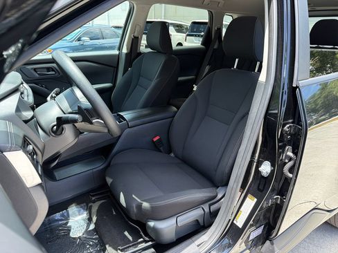 Certified 2024 Nissan Rogue S FWD image 28
