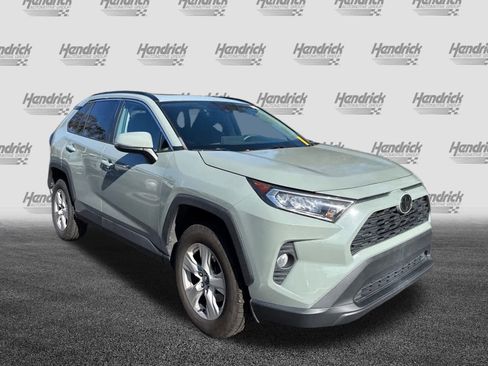 Used 2021 Toyota RAV4 XLE image 3