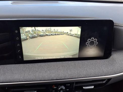 Used 2025 Nissan Kicks SV FWD image 25