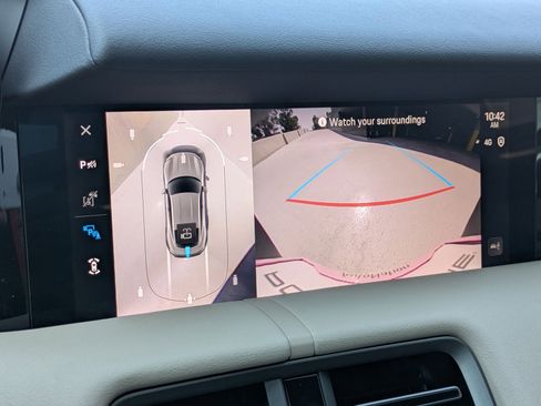 New 2025 Porsche Taycan image 19