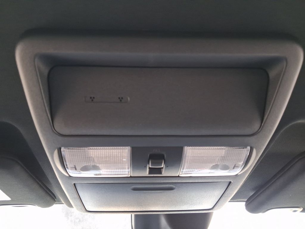 New 2027 Nissan Frontier SV RWD image 8