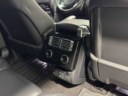 Used 2020 Land Rover Range Rover HSE AWD/4WD image 16