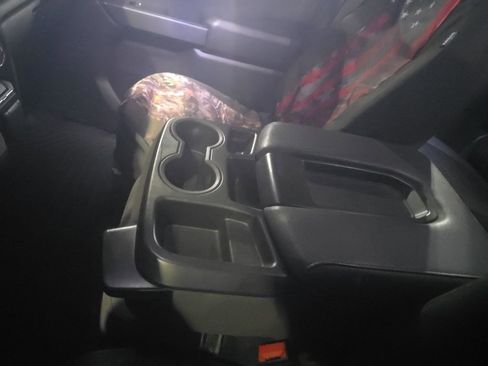 Used 2021 Chevrolet Silverado 1500 Custom w/ LPO, Dark Essentials Package image 7