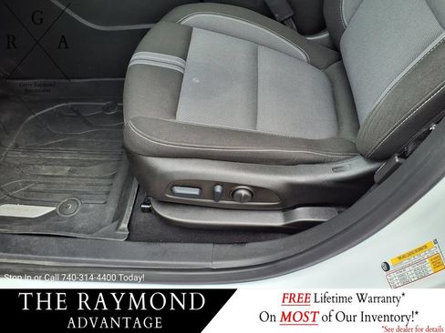 Used 2023 Chevrolet Blazer LT w/ Convenience Package AWD/4WD image 18