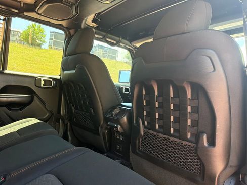 Used 2021 Jeep Gladiator Mojave w/ LED Lighting Group AWD/4WD image 30