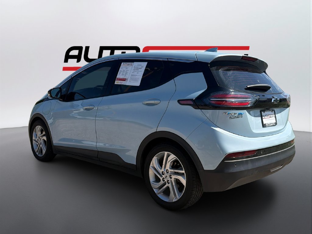 Used 2022 Chevrolet Bolt LT FWD image 7