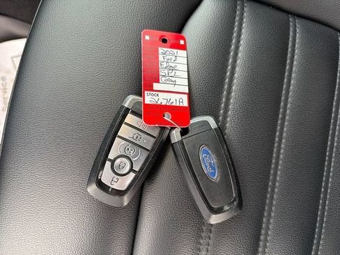 Used 2021 Ford Edge SEL w/ Convenience Package AWD/4WD image 29