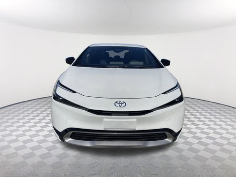 New 2026 Toyota Prius Plug-In Hybrid FWD image 2