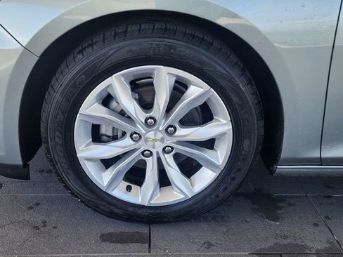 Used 2024 Chevrolet Malibu LT FWD image 10