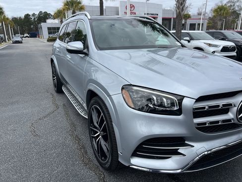 Used 2023 Mercedes-Benz GLS 450 4MATIC image 2