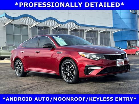 Used 2020 Kia Optima SE image 2