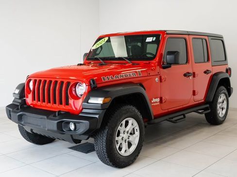 Used 2021 Jeep Wrangler Unlimited Islander image 6