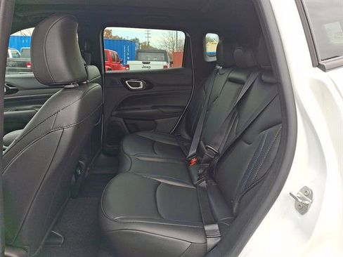 New 2026 Jeep Compass Limited w/ Sun, Sound & Navigation Group image 7