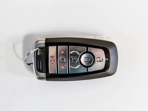 Used 2024 Ford Edge ST-Line AWD/4WD image 38