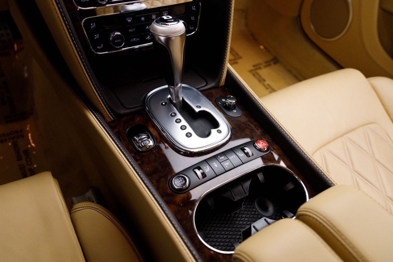 Used 2012 Bentley Continental GT AWD/4WD image 26