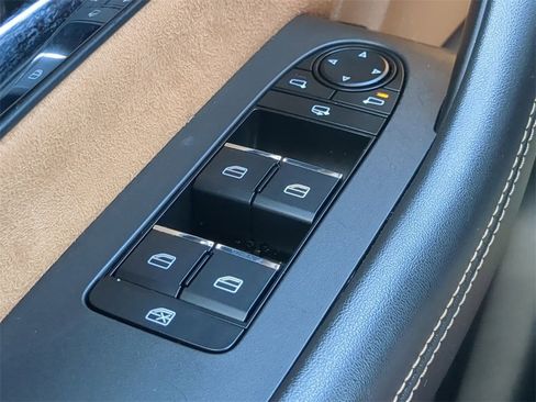 Used 2024 MAZDA CX-90 3.3 Turbo S w/ Premium Plus image 25