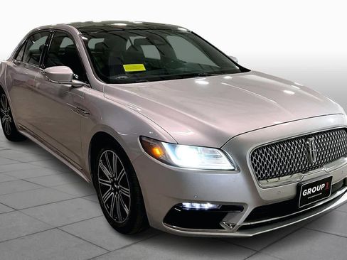 Used 2018 Lincoln Continental Reserve w/ Continental Climate Package image 3