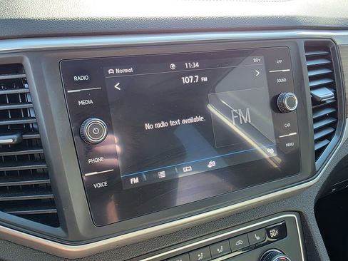 Used 2021 Volkswagen Atlas SE image 37