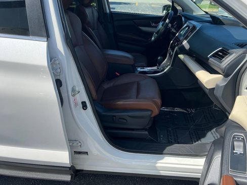 Used 2019 Subaru Ascent Touring AWD/4WD image 30