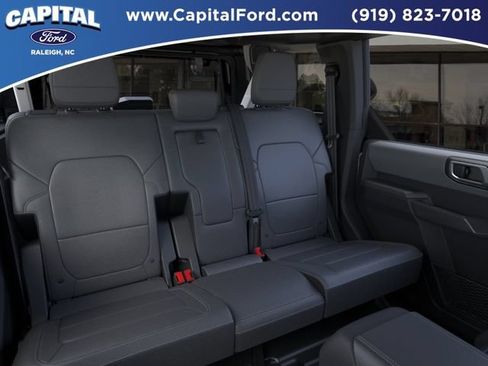 New 2026 Ford Bronco Big Bend w/ Black Diamond Package AWD/4WD image 11