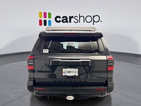 Used 2025 Toyota 4Runner TRD Off-Road Premium AWD/4WD image 4