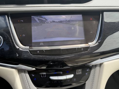 Used 2024 Cadillac XT6 Premium Luxury w/ LPO, Floor Liner Package AWD/4WD image 23