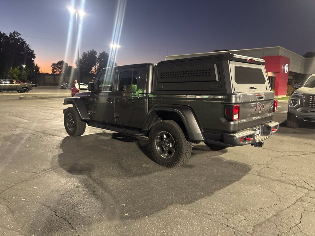 Used 2022 Jeep Gladiator Rubicon w/ Cold Weather Group AWD/4WD image 5
