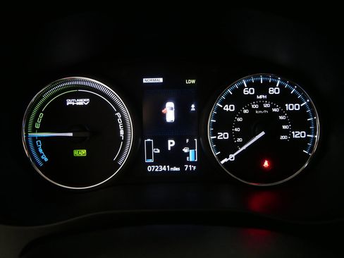 Used 2018 Mitsubishi Outlander GT AWD/4WD image 21