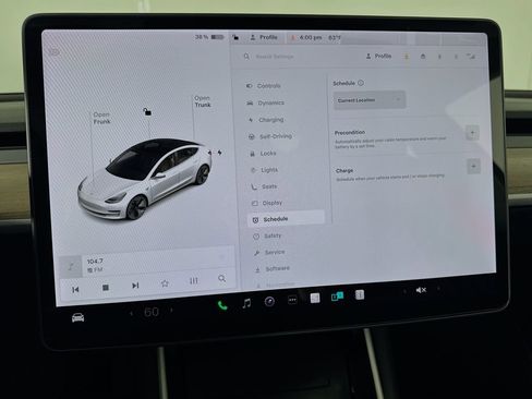 Used 2018 Tesla Model 3 Long Range RWD image 35