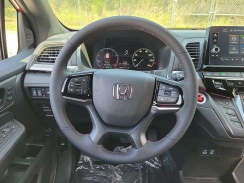 New 2026 Honda Odyssey Sport-L image 18